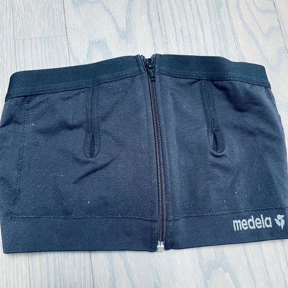 Medela pumping bra - Picture 5 of 6